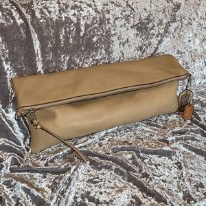 Coach Tan Leather Cross Body Bag / Clutch Purse